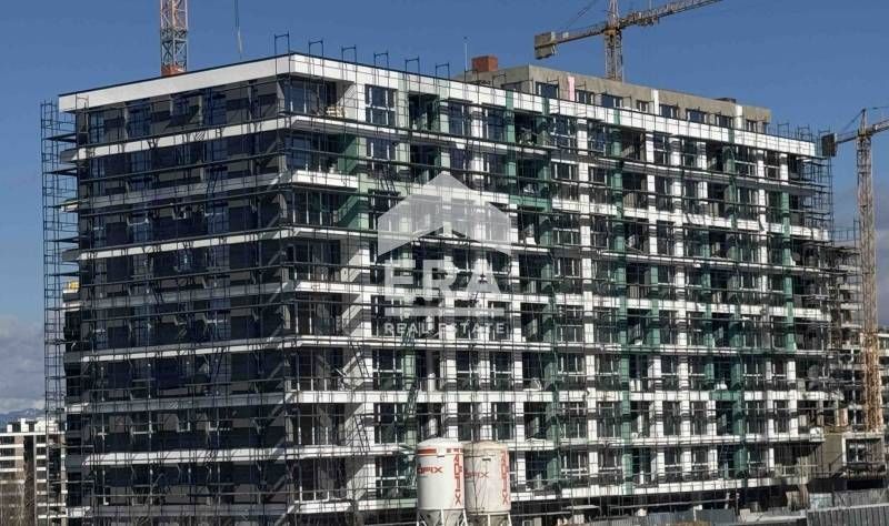 Продава се Тристаен апартамент в София, Младост 4 - 102 кв.м за 1204 €/кв.м - Снимка #2