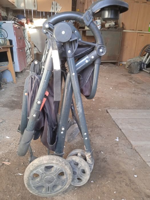 Продам коляску костыль