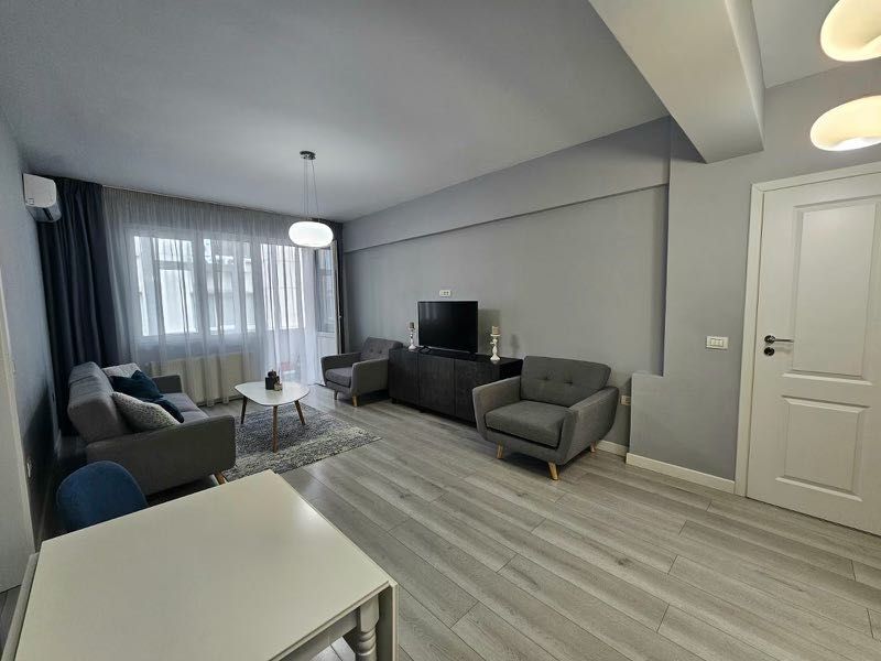 Apartament Modern, cu Vedere la DAMBOVITA- STIL & ELEGANTA
