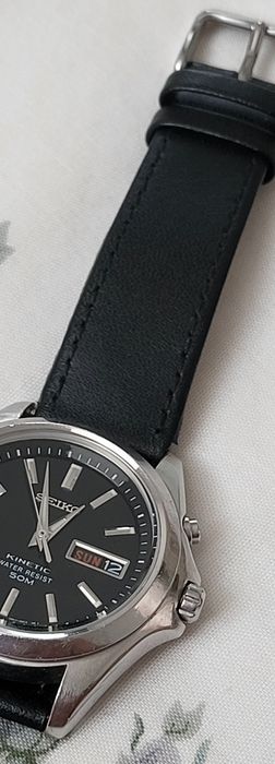 Seiko Kinetic Automatic
