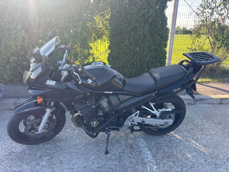 Motocicleta suzuki gsf 650 s bandit