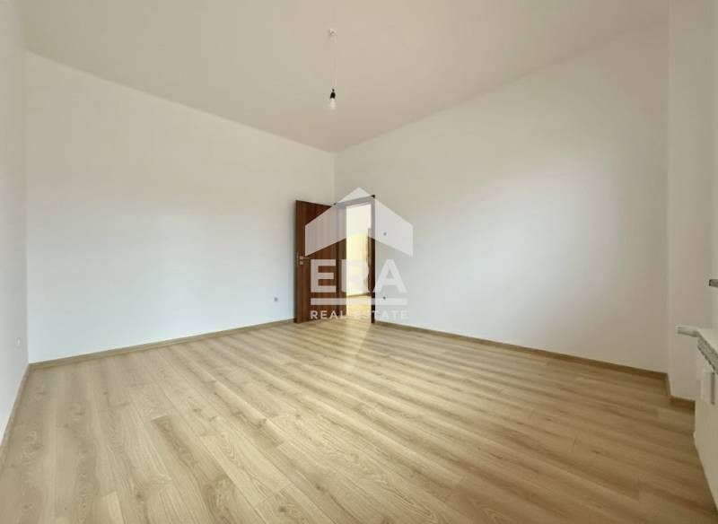 Продава се Двустаен апартамент в София, Център - 65 кв.м за 2197 €/кв.м - Снимка #7