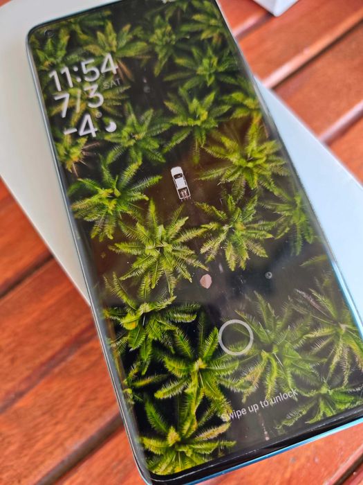 Продавам Xiaomi 10 5G