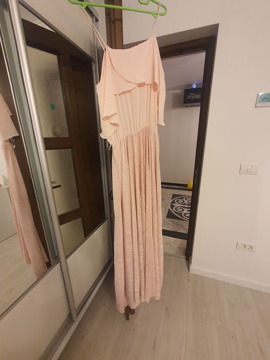 Rochii de ocazie ,nasă, seară.