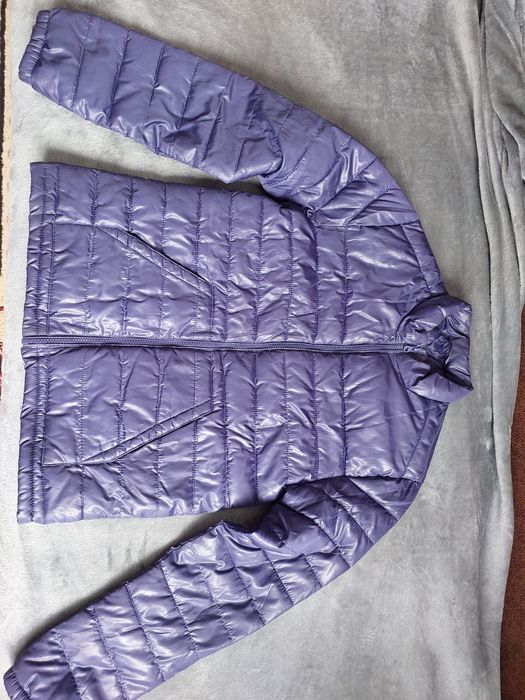 Продам куртку для подростка