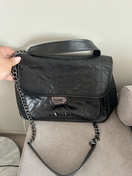 Кожена чанта Mango