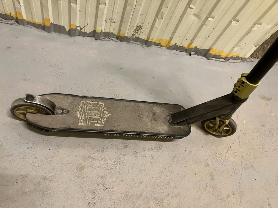 Самокат трюковой бренда Chilli