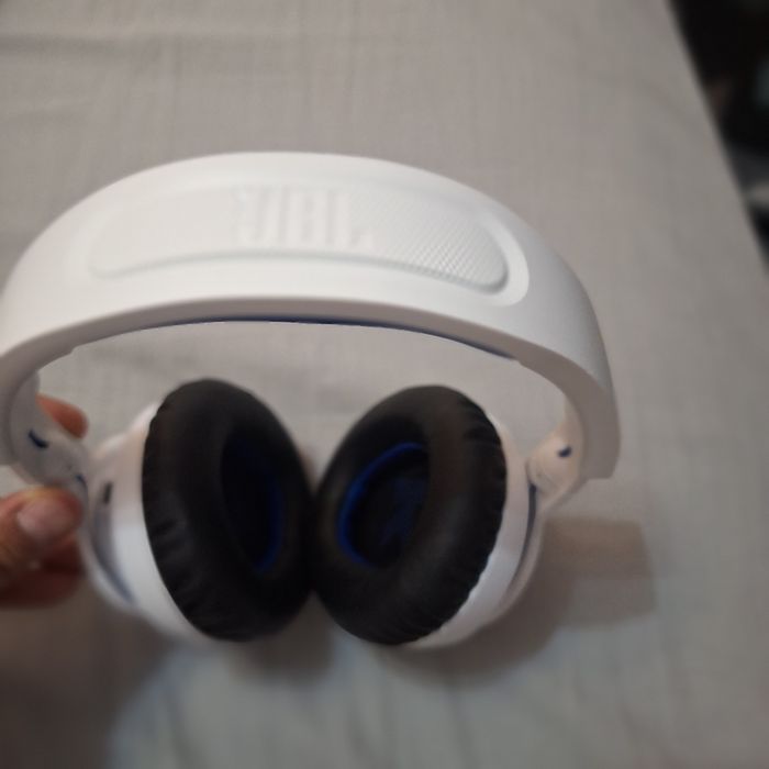 Vând JBL Quantum 360P Wireless White/Blue