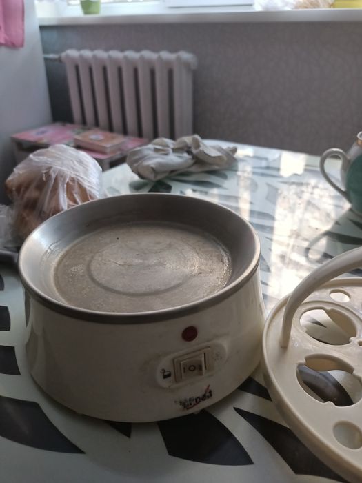 Продаю яйцеварку