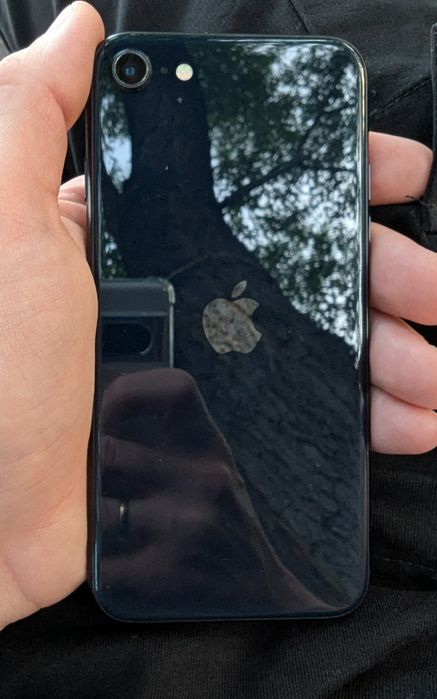 iPhone SE 3 64гб