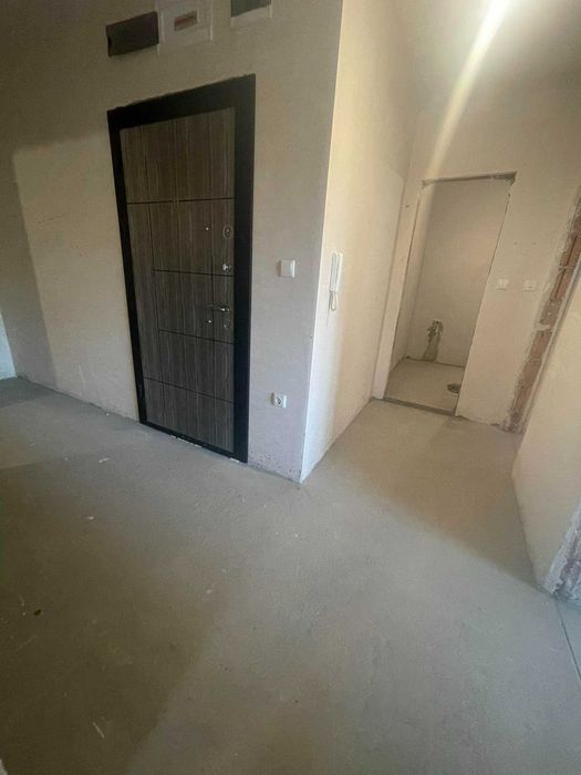 Продава се Тристаен апартамент в Търговище, Център - 100 кв.м за 1204 €/кв.м - Снимка #11