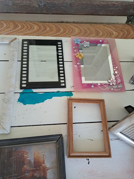 Рамки для фотографий и для картин