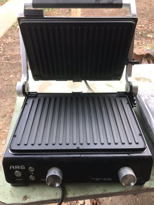 Электрогриль ARG PG-1020