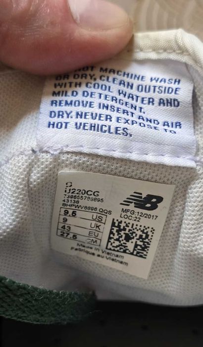 Adidasi New Balance marimea 43