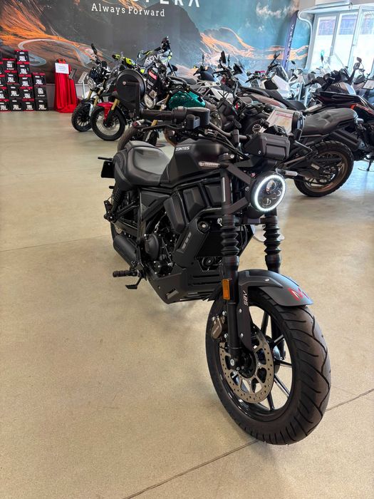 Motocicleta ZONTES C2 125cc , ABS, Rate ! Permis A1 !