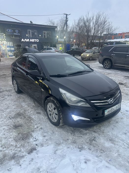 Hyundai accent 2014