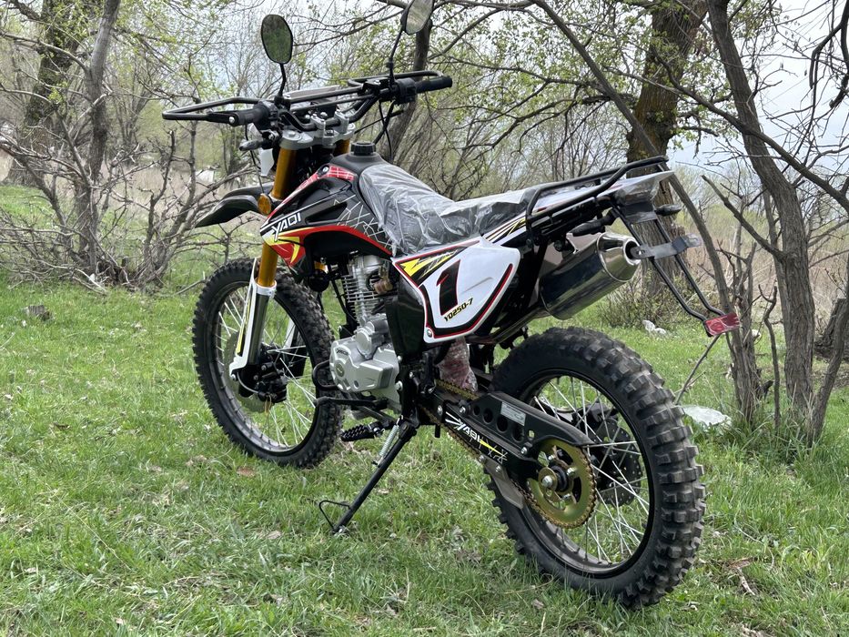 яки 250 кув Q 7