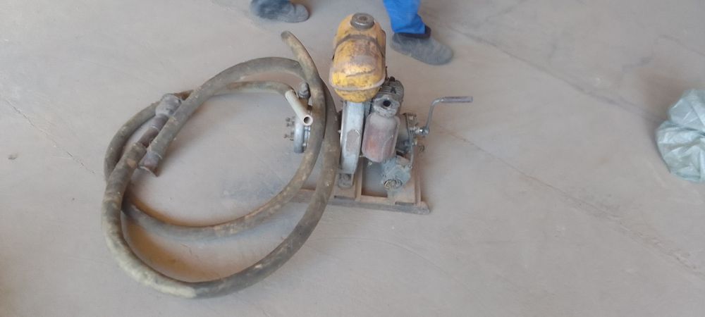 Мотопомпа бензиновый