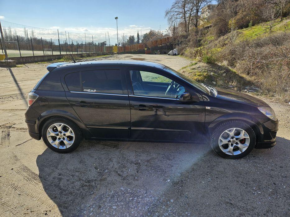 Opel Astra H 1.6 turbo