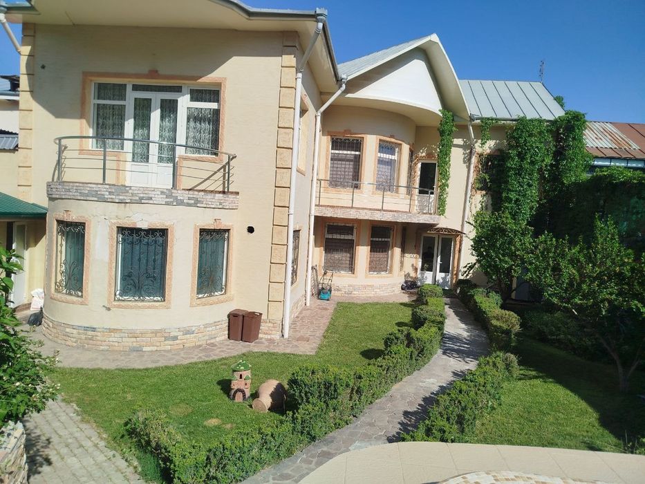 Продаётся дача, Чарвак