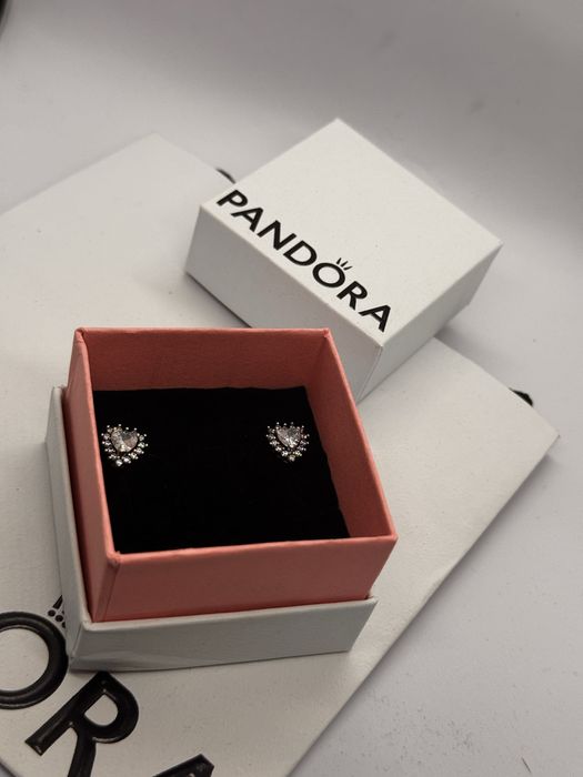 Пандора обеци Pandora