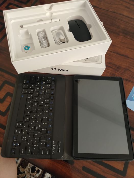 Планшет сотилади Tab17 max