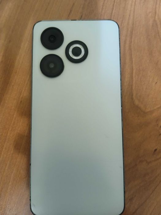 Продам телефон Infinix