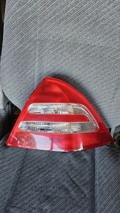 Стопове за Mercedes C class W 203  седан