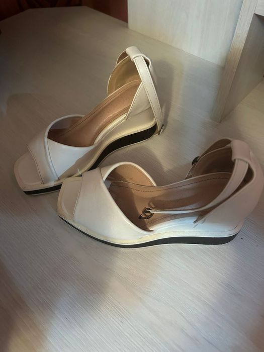 Басаножки женские