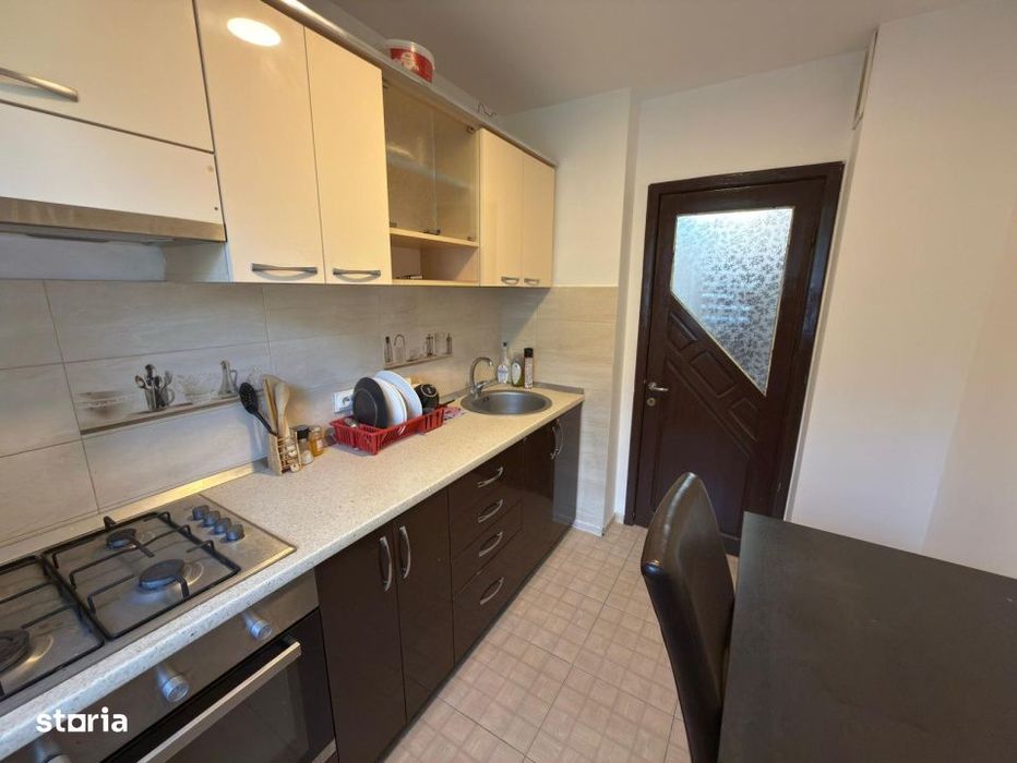 Apartament cu 3 camere, 62 mp, zona Republicii