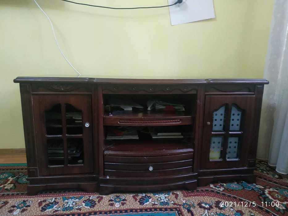 Тумба под телевизор