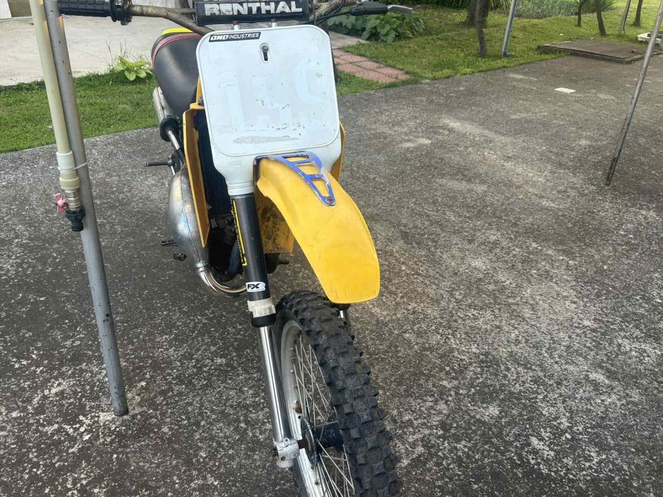 Suzuki RM 125 кросов мотор