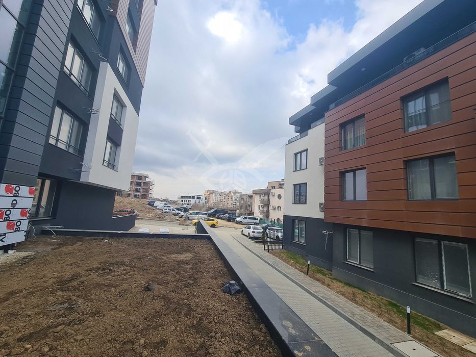 Продава се Двустаен апартамент в София, Малинова долина - 64 кв.м за 2032 €/кв.м - Снимка #4