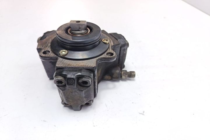 Pompa inalta presiune A6110700501 Mercedes-Benz C-Class W203