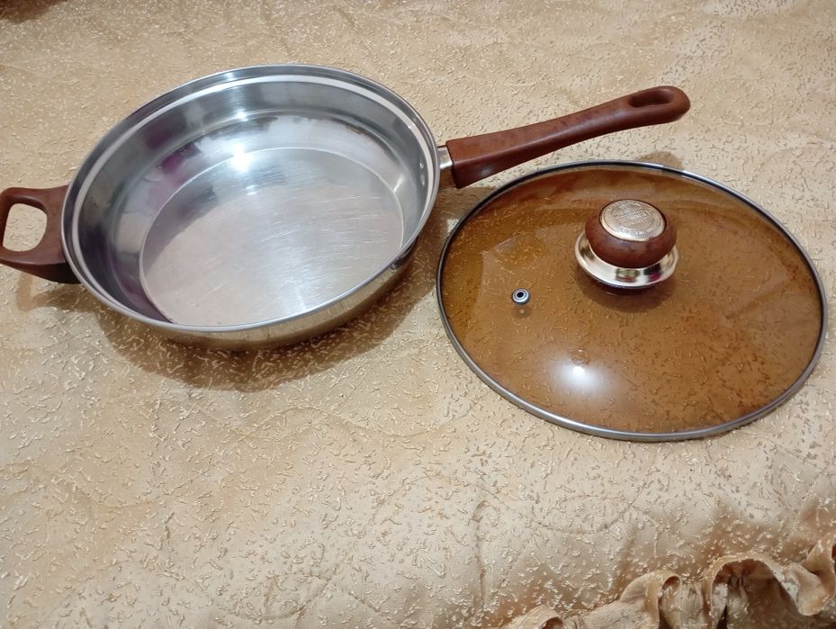 Сковородки хорошие.