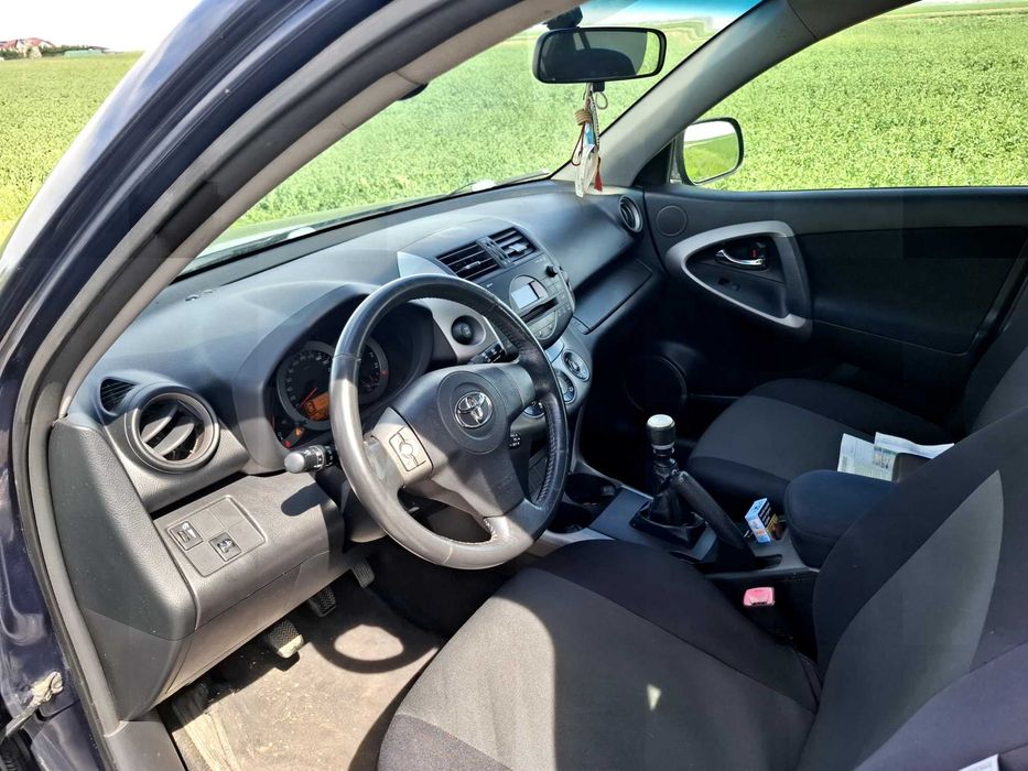 Vand Toyota 2,2 D-4D