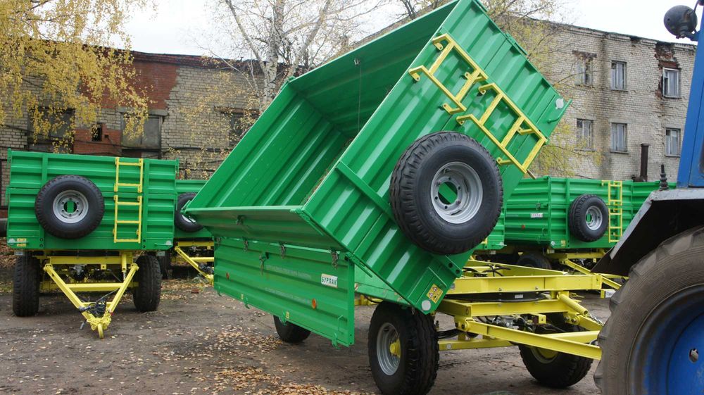 Прицеп тракторный самосвальный 2ПТС-6.5