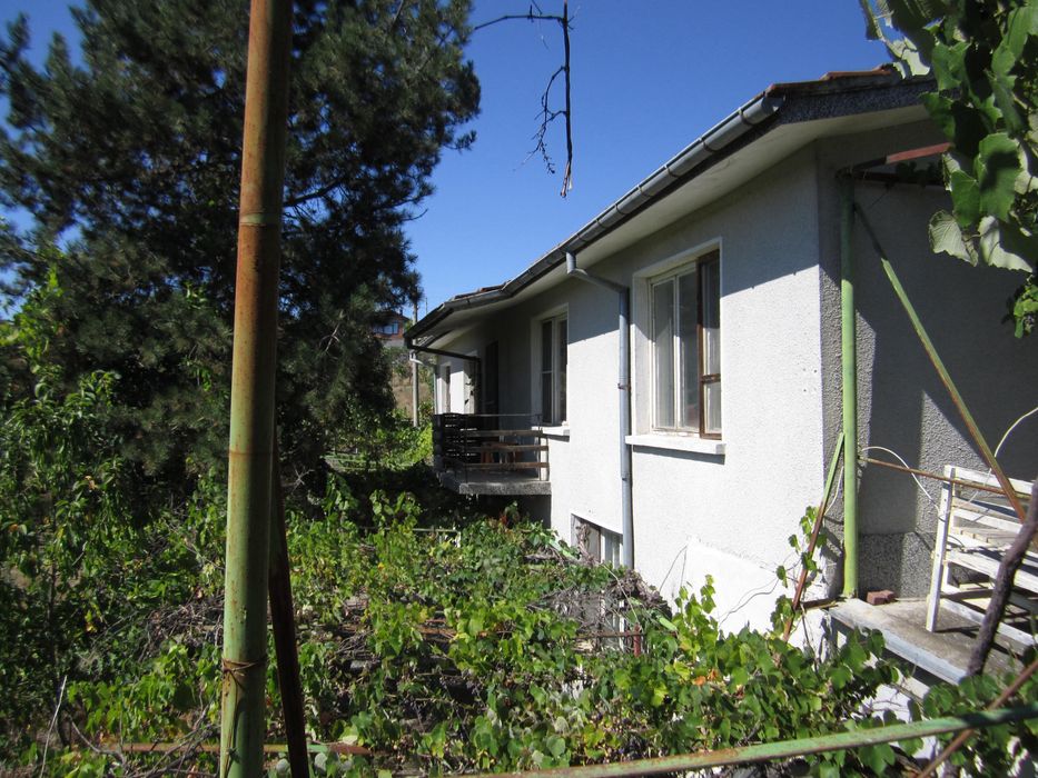 Продава се Къща в с. Мътеница, Област Пловдив - 184 кв.м за 598 €/кв.м - Снимка #1