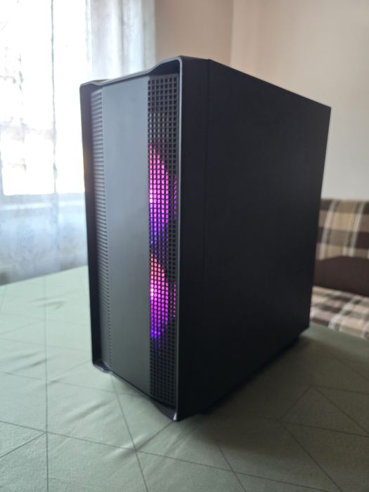 PC Desktop Gaming AMD Ryzen 5 5600X, 32GB RAM, 2TB SSD, RTX 5060 Ti 8GB GDDR7