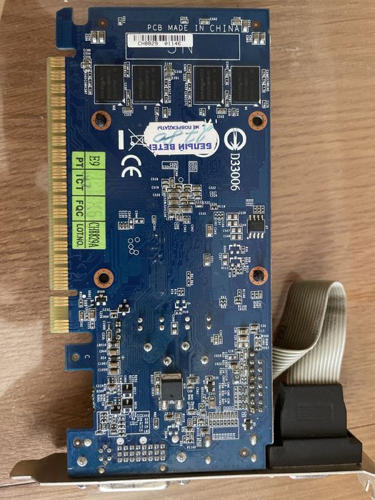 Видеокарта Gigabyte GV N5200C 1 GB б/у