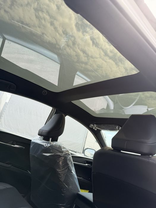 Toyota Camry 2026 — 5