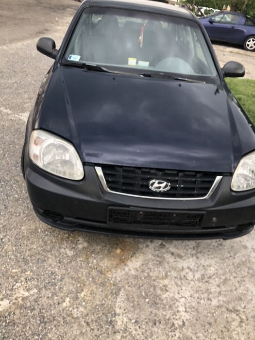 Hyundai Accent на части 2004г 1.4i