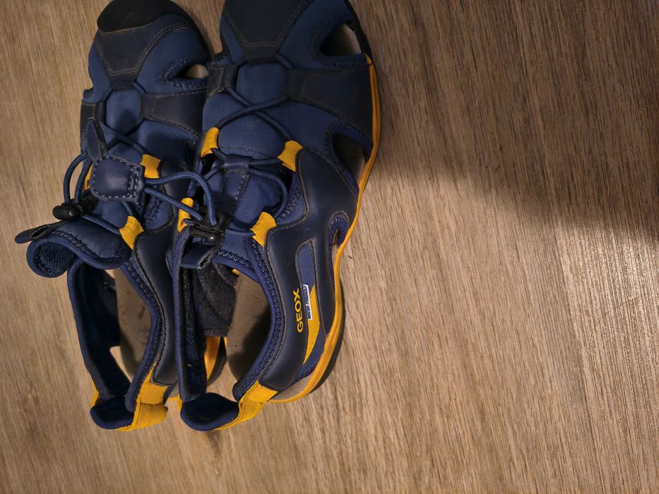 Детски сандали Geox