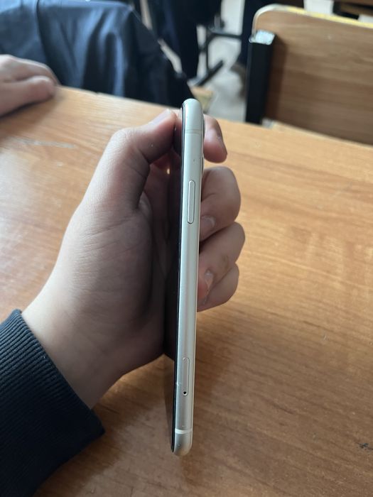 iphone 11 все радное