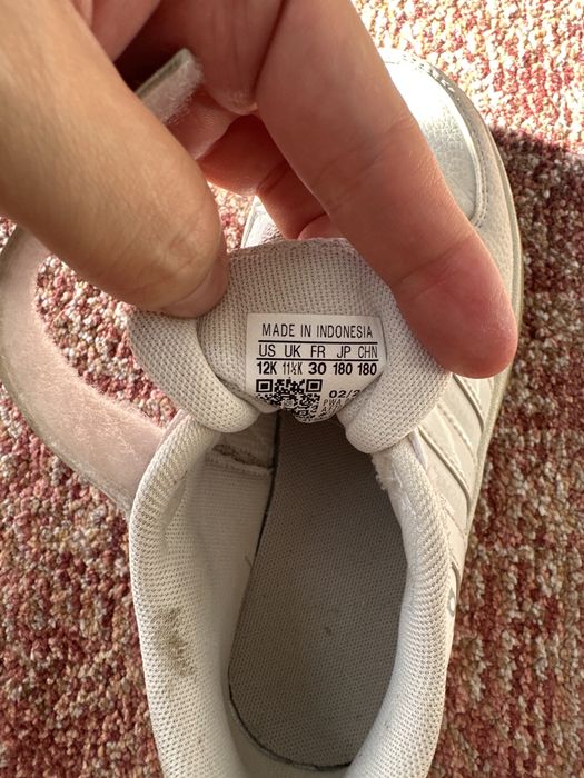 Кроссовки adidas оригинал детские