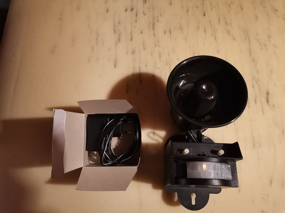 Aparat pentru alungat păsări