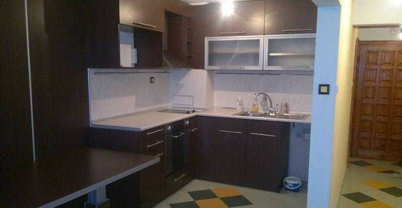 Топ имот! Тристаен апартамент в Братя Миладинови!