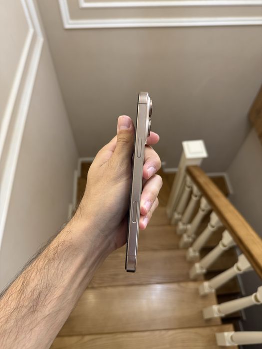iPhone 16 pro Max 256 desert titanium