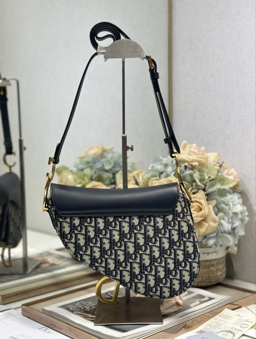 New collection Dior Дамски чанти