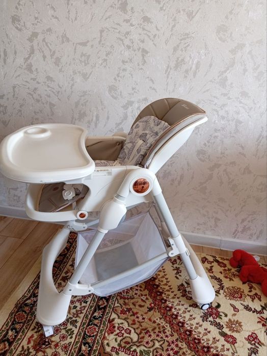 Новое кресло десткое